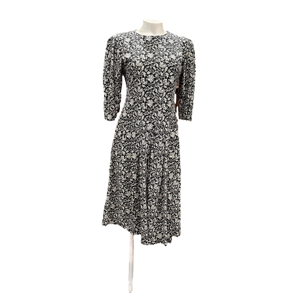 VINTAGE PAQUETTE TOO 1980’s Black and White 3/4 Sleeve Fit and Flare Dress